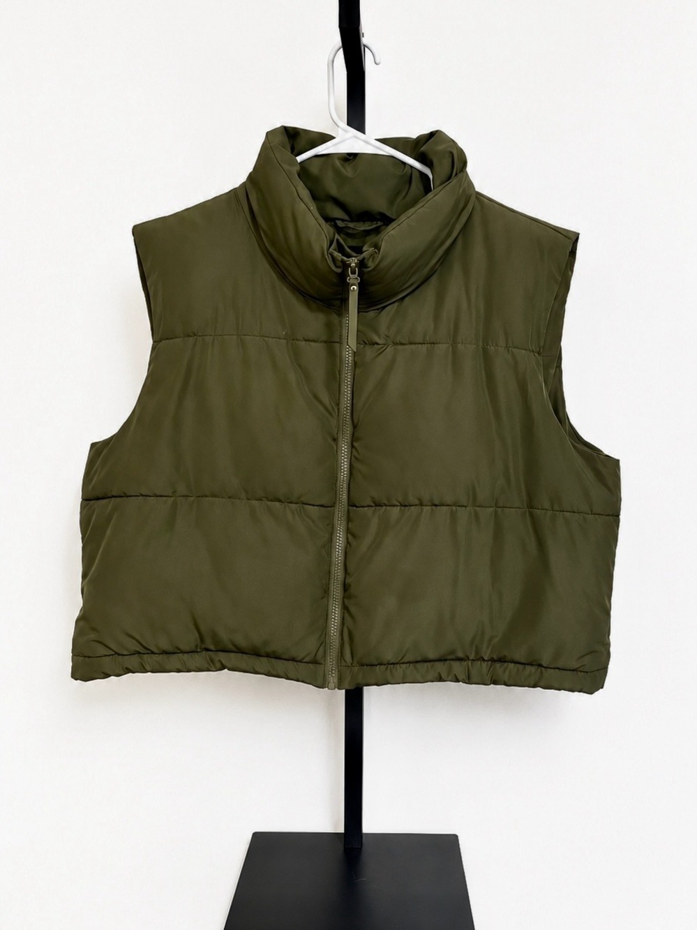 Vero Moda Olive Green Cropped Puffer Vest